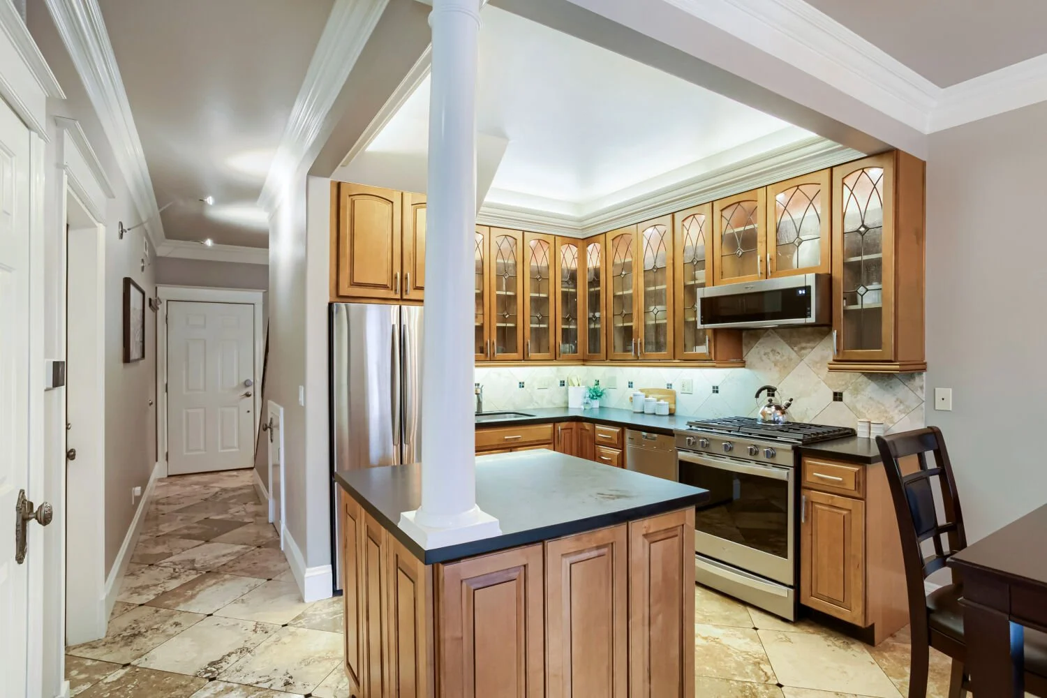 Like New Townhome in Historic Eliot District — Urban Nest Realty